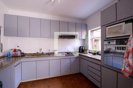 Cozinha de casa à venda com 4 quartos, 600m² em Saúde, São Paulo