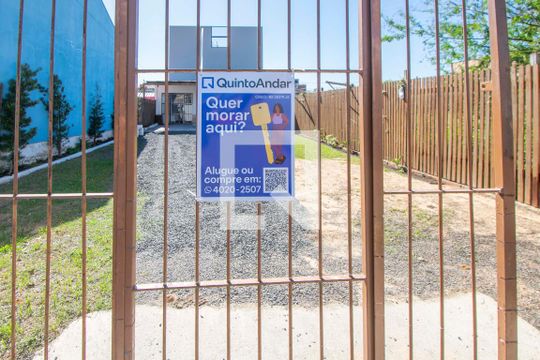Placa de casa à venda com 2 quartos, 48m² em Guajuviras, Canoas