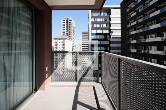 Sacada de kitnet/studio à venda com 1 quarto, 25m² em Pinheiros, São Paulo