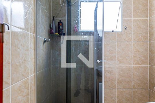 Banheiro Social de casa à venda com 3 quartos, 126m² em Vila Tibiriçá, Santo André