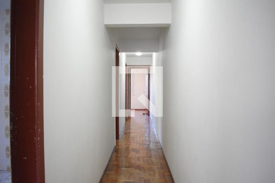 Corredor de apartamento para alugar com 3 quartos, 116m² em Água Verde, Curitiba