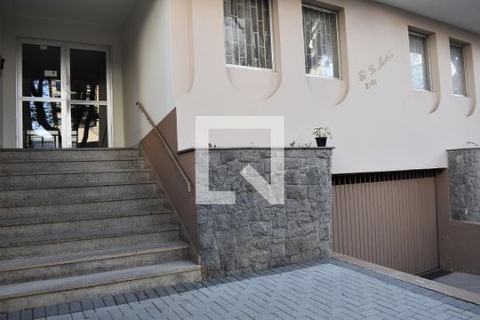 Fachada do prédio de apartamento para alugar com 3 quartos, 116m² em Água Verde, Curitiba