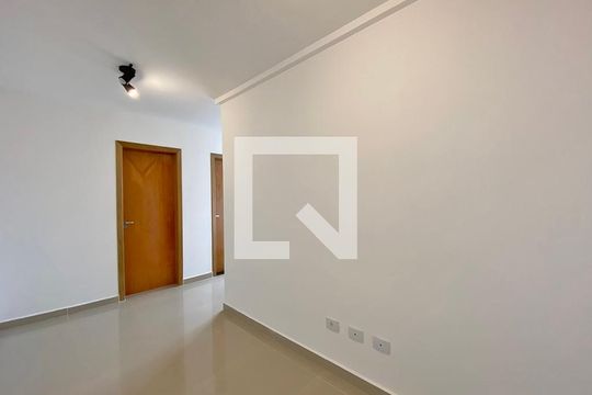 Sala de casa de condomínio para alugar com 2 quartos, 47m² em Vila Prudente, São Paulo