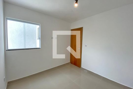Quarto de casa de condomínio à venda com 1 quarto, 33m² em Vila Prudente, São Paulo