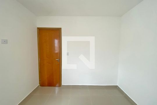 Quarto de casa de condomínio à venda com 1 quarto, 33m² em Vila Prudente, São Paulo