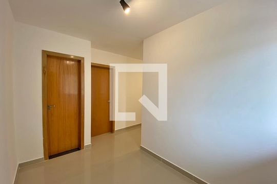 Sala de casa de condomínio à venda com 1 quarto, 33m² em Vila Prudente, São Paulo