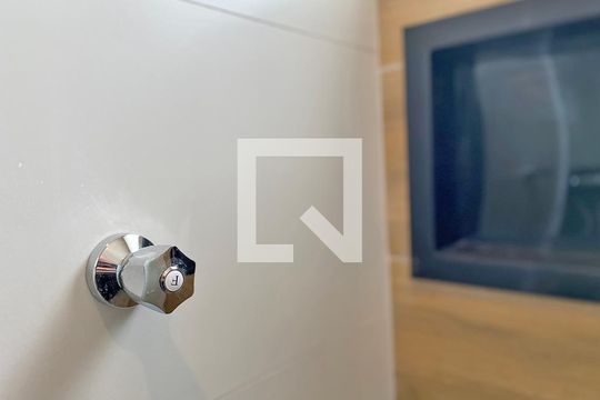 Banheiro de casa de condomínio à venda com 1 quarto, 33m² em Vila Prudente, São Paulo