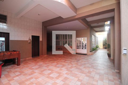 Garagem e Quintal de casa à venda com 3 quartos, 520m² em Jardim Matarazzo, São Paulo