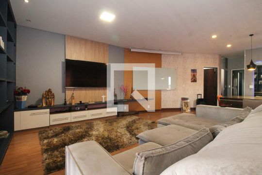 Sala e Sala de Jantar de casa à venda com 3 quartos, 520m² em Jardim Matarazzo, São Paulo