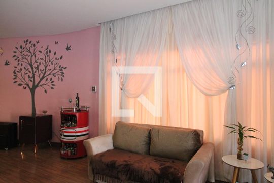 Sala e Sala de Jantar de casa para alugar com 3 quartos, 520m² em Jardim Matarazzo, São Paulo
