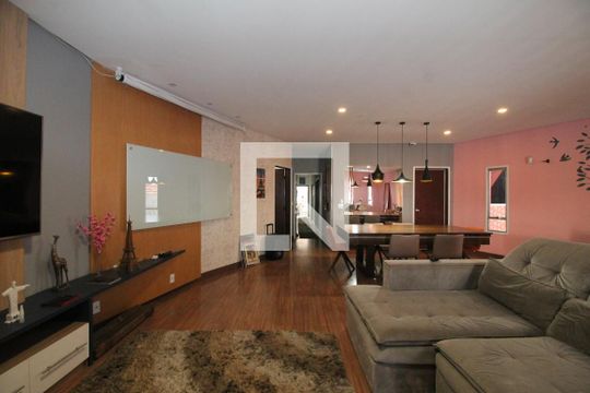 Sala e Sala de Jantar de casa à venda com 3 quartos, 520m² em Jardim Matarazzo, São Paulo