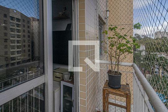 Sacada da Sala de apartamento à venda com 2 quartos, 48m² em Jardim São Savério, São Paulo