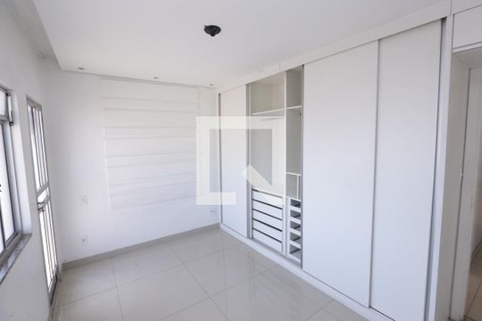 Apartamento à venda com 3 quartos, 198m² em Bairro da Glória, Contagem