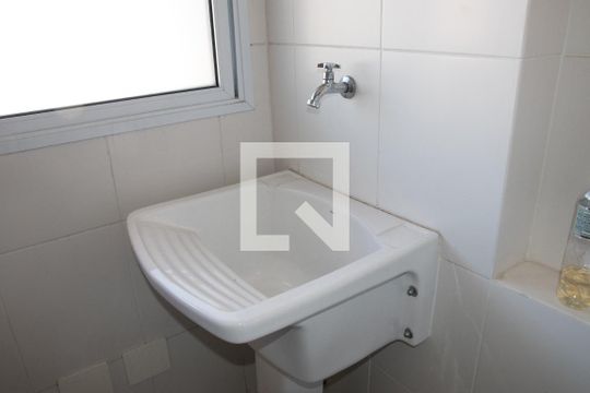 Área de Serviço de apartamento à venda com 2 quartos, 120m² em Vila Mazzei, São Paulo