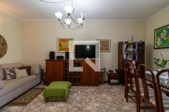Sala de casa para alugar com 3 quartos, 100m² em Vila Romana, São Paulo