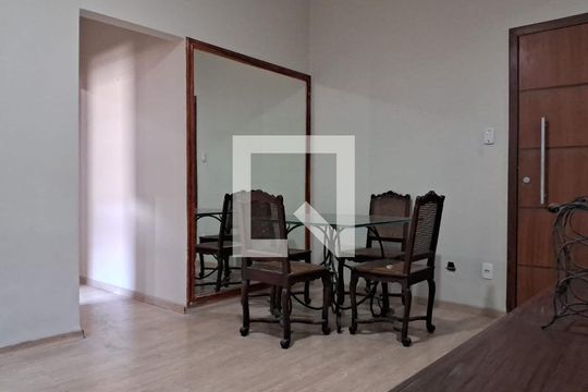 Sala de apartamento à venda com 2 quartos, 53m² em Tijuca, Rio de Janeiro