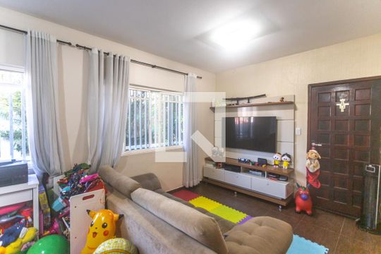 Casa à venda com 3 quartos, 239m² em Planalto, São Bernardo do Campo
