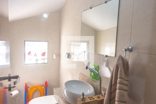 Casa à venda com 3 quartos, 239m² em Planalto, São Bernardo do Campo