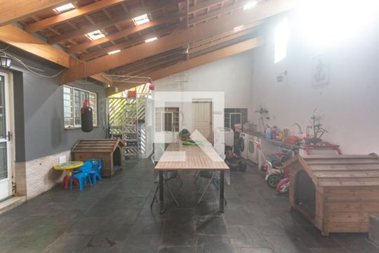 Área de Serviço de casa à venda com 3 quartos, 239m² em Planalto, São Bernardo do Campo