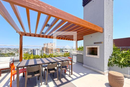 Área comum de kitnet/studio para alugar com 1 quarto, 28m² em Partenon, Porto Alegre