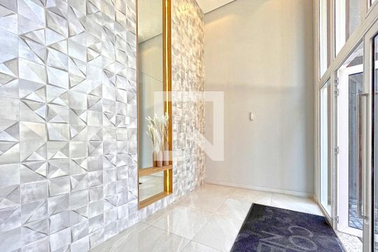 Hall de Entrada de kitnet/studio para alugar com 1 quarto, 28m² em Partenon, Porto Alegre