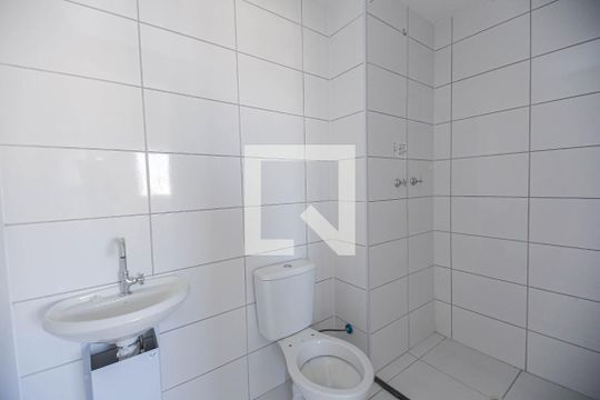 Banheiro de apartamento à venda com 1 quarto, 38m² em Vila Graciosa, São Paulo