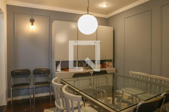 Sala de casa de condomínio à venda com 4 quartos, 168m² em Pompeia, São Paulo