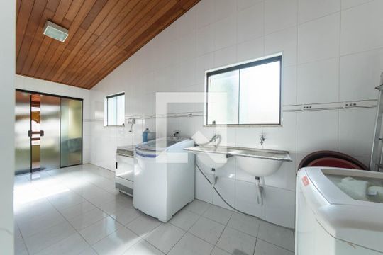 Área de Serviço de casa à venda com 4 quartos, 468m² em Olímpico, São Caetano do Sul