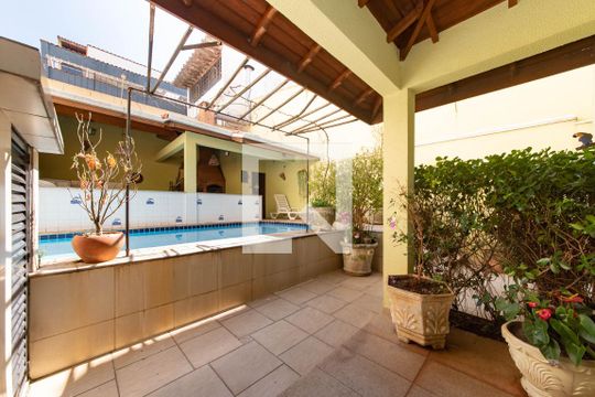 Área comum de casa à venda com 4 quartos, 468m² em Olímpico, São Caetano do Sul