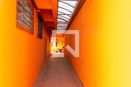 Área comum de apartamento para alugar com 1 quarto, 45m² em Serraria, Diadema