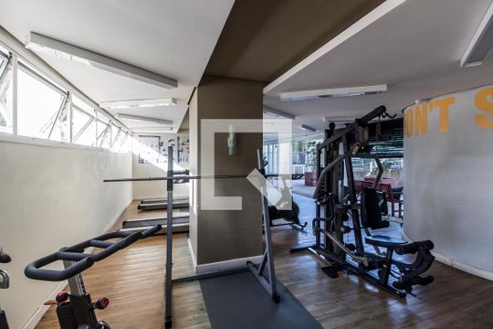Área comum de apartamento para alugar com 1 quarto, 42m² em Melville Empresarial Ii, Barueri