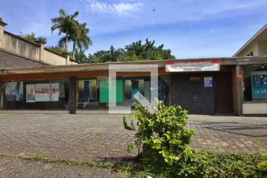 Fachada de casa à venda com 5 quartos, 1500m² em Morumbi, São Paulo