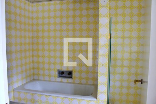 Banheiro da Suíte 1 de casa à venda com 5 quartos, 1500m² em Morumbi, São Paulo