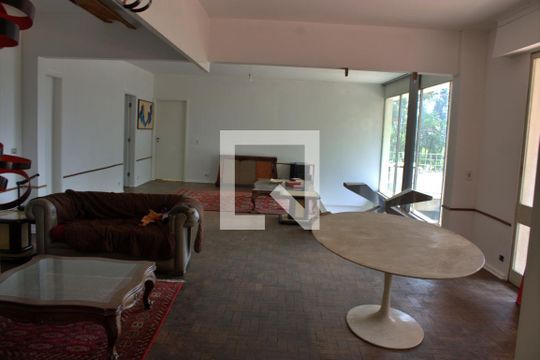 Sala de casa à venda com 5 quartos, 1500m² em Morumbi, São Paulo