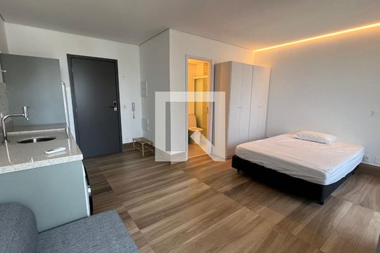 Kitnet/Studio para alugar com 1 quarto, 30m² em Pinheiros, São Paulo