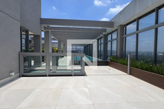 Área comum de kitnet/studio para alugar com 1 quarto, 30m² em Pinheiros, São Paulo