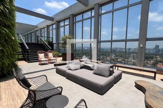 Área comum de kitnet/studio para alugar com 1 quarto, 30m² em Pinheiros, São Paulo