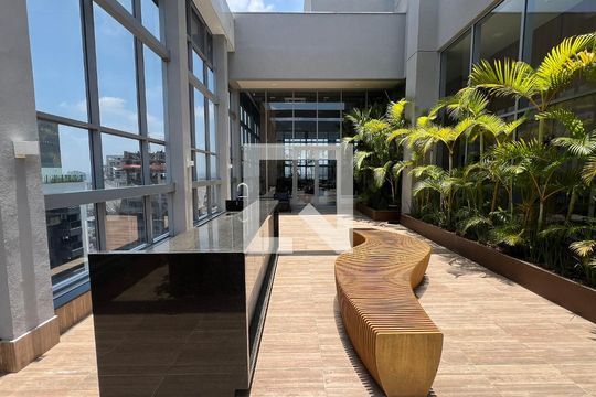 Área comum de kitnet/studio para alugar com 1 quarto, 30m² em Pinheiros, São Paulo