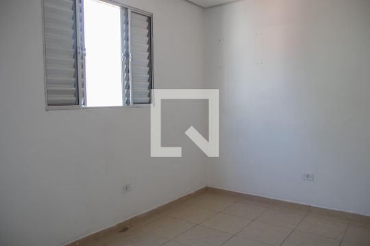 Quarto 2 de apartamento para alugar com 2 quartos, 50m² em Vila Medeiros, São Paulo