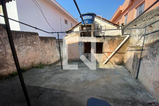 Quintal de casa à venda com 1 quarto, 150m² em Jardim Nordeste, São Paulo