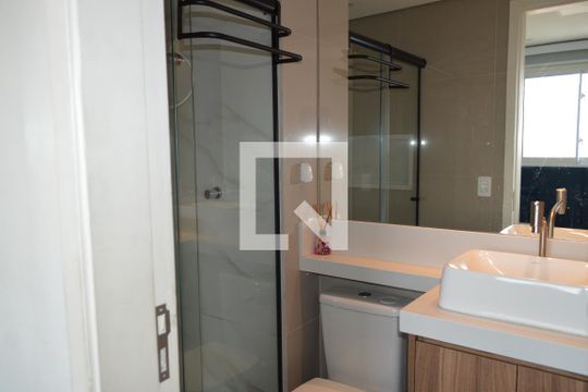 Banheiro de kitnet/studio à venda com 1 quarto, 28m² em Sé, São Paulo