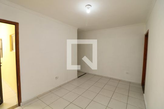 Casa para alugar com 2 quartos, 100m² em Jardim Marília, São Paulo