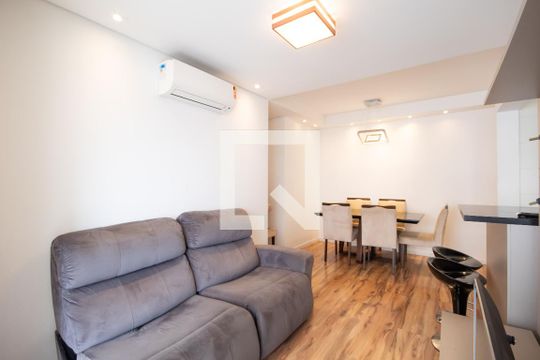 Sala de apartamento à venda com 2 quartos, 68m² em Industrial Autonomistas, Osasco