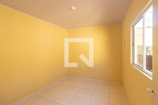 Quarto de casa para alugar com 1 quarto, 60m² em Campo Grande, Rio de Janeiro
