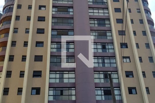 Fachada de apartamento à venda com 3 quartos, 224m² em Jardim das Laranjeiras, São Paulo