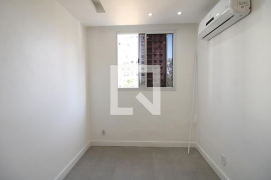 Quarto 1 de apartamento à venda com 2 quartos, 48m² em Anil, Rio de Janeiro