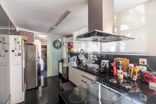 Cozinha de casa à venda com 7 quartos, 645m² em Alphaville, Santana de Parnaíba