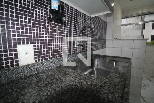 Cozinha de apartamento à venda com 2 quartos, 65m² em Barra da Tijuca, Rio de Janeiro