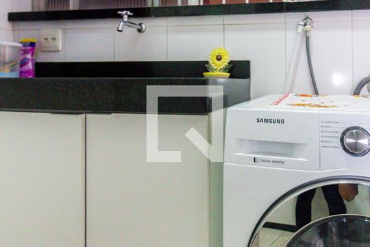 Área de Serviço de apartamento à venda com 4 quartos, 200m² em Ana Lúcia, Belo Horizonte