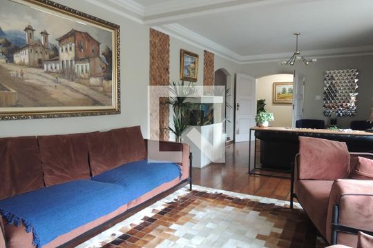 Sala de casa à venda com 4 quartos, 250m² em Brooklin Paulista, São Paulo